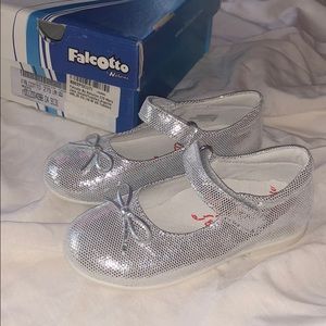NEVER WORN Falcotto silver glitter kids shoe